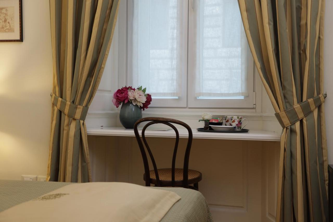 Hotel Residenza Le 6 A Trieste Esterno foto
