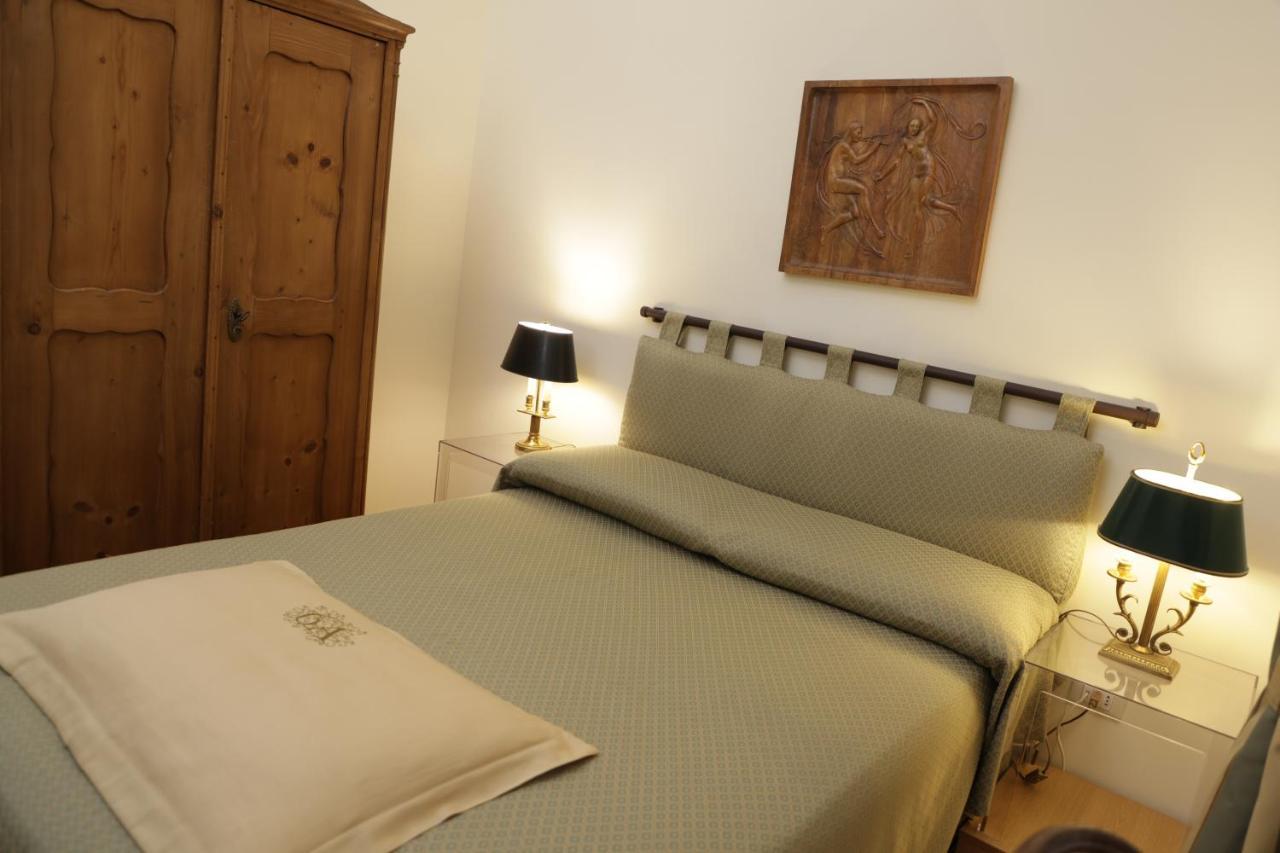 Hotel Residenza Le 6 A Trieste Esterno foto