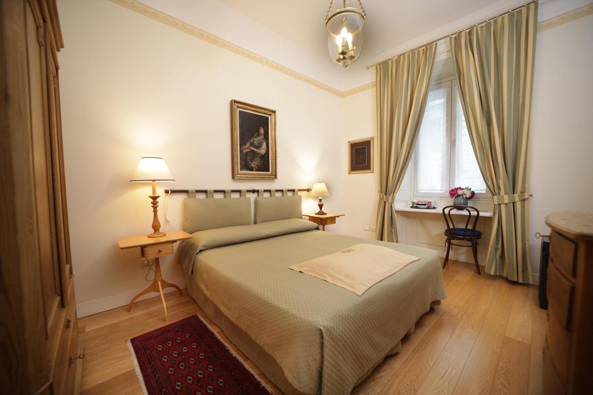 Hotel Residenza Le 6 A Trieste Esterno foto