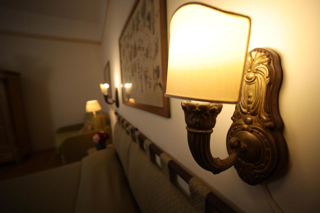 Hotel Residenza Le 6 A Trieste Esterno foto