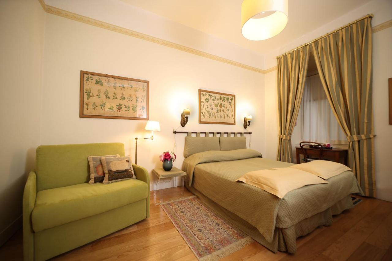 Hotel Residenza Le 6 A Trieste Esterno foto