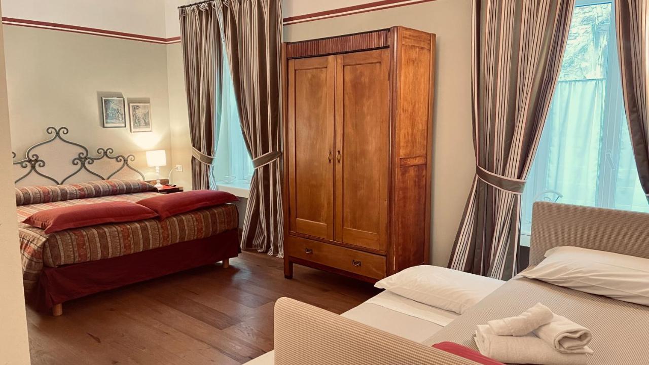 Hotel Residenza Le 6 A Trieste Esterno foto