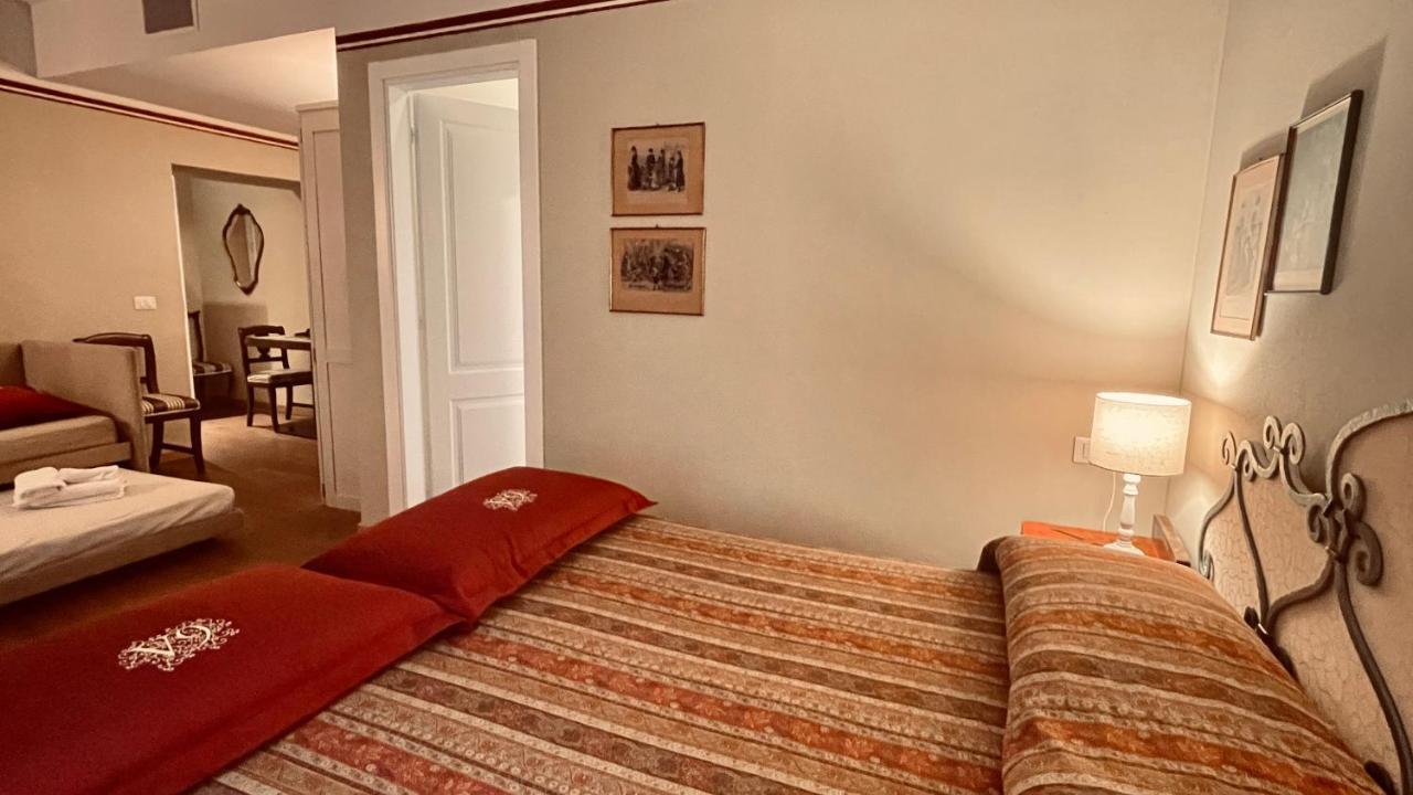 Hotel Residenza Le 6 A Trieste Esterno foto