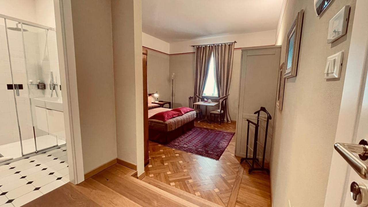 Hotel Residenza Le 6 A Trieste Esterno foto