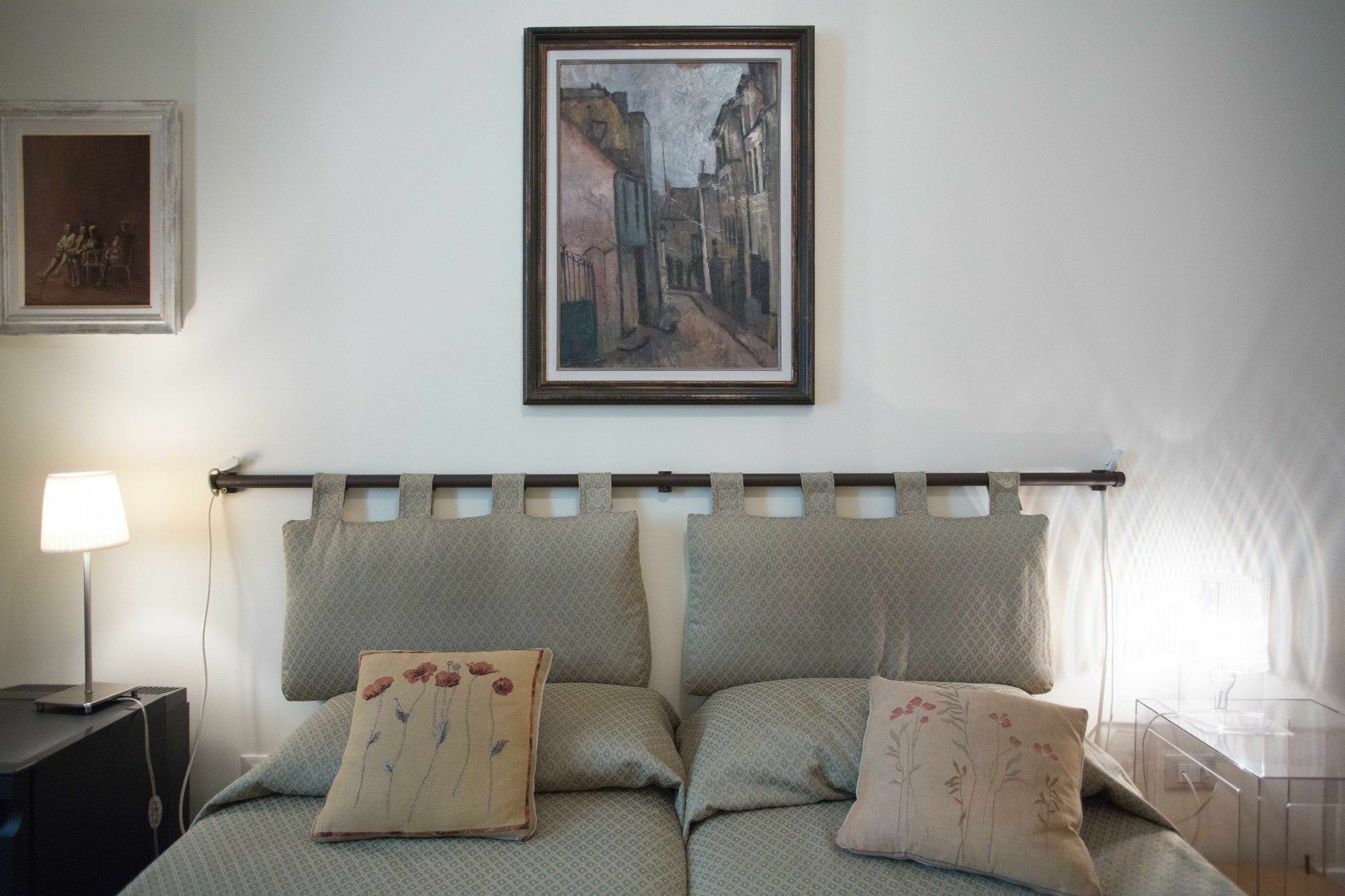 Hotel Residenza Le 6 A Trieste Esterno foto
